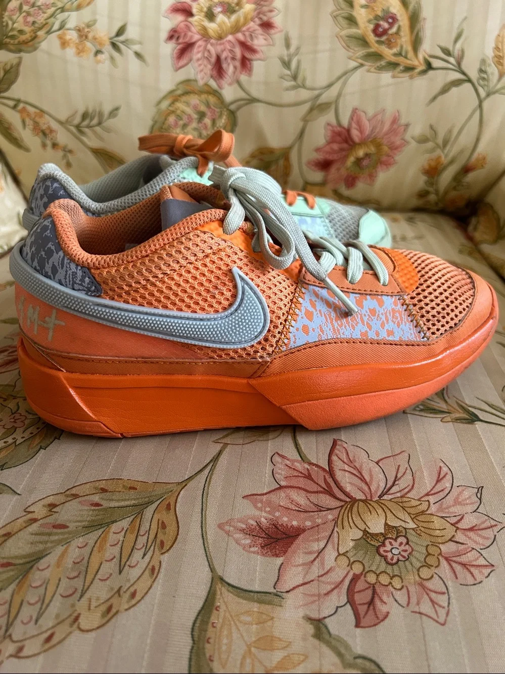 Nike JA 1 Mismatched Sneakers 4.5Y RARE